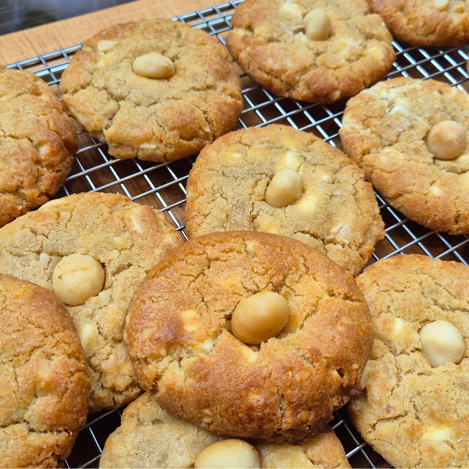 Macadamia & Witte Chocolade Koekje